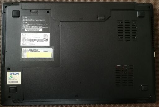 EPSON製 Endeavor NJ5900E（i5-4200M 2.5GHz、メモリー8GB、1TB、DVD-ROMド ライブ、WEBカメラ、15.6型FHD）はいかがでしょうか？