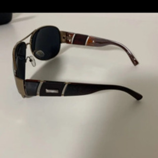 ジョルジオ・アルマーニ サングラス 試着のみ 再値下げの画像