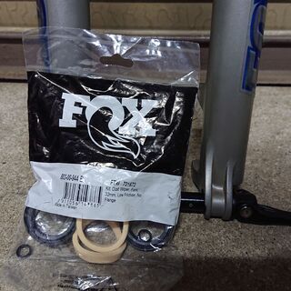 お取引中 FOX フロントフォーク　F-Series　26インチ　軽量の画像