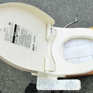 ☆TOTO TCF2221E ＃SC1 ウォシュレット BV2 WASHLET 貯湯式温水洗浄便座◆脱臭機能付