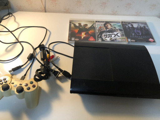 PS3 CECH 4000B プラス　ソフト3本