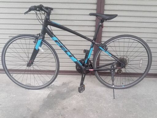 レユニオン クロスバイク28インチ