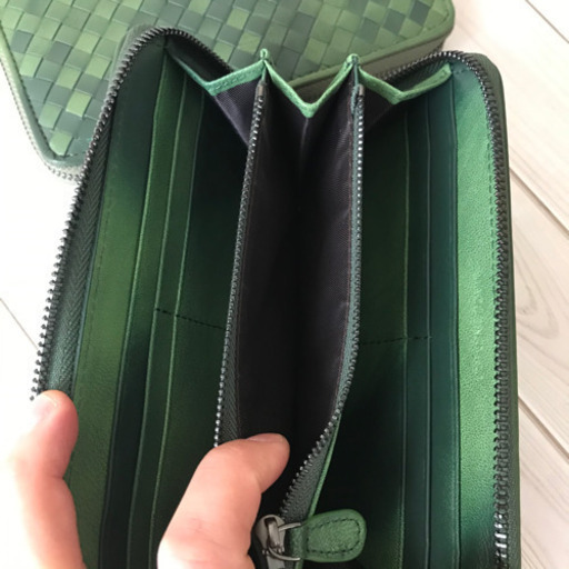  限定商品 イタリア製 希少ラムスキン本革編み込み 長財布 羊革 ハンドメイド 