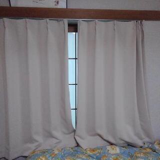 遮光カーテン(未開封新品)