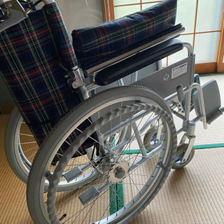 幸和製作所アルミ製車いすB-30綺麗です、 受け渡し決まりました！