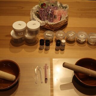 お香作りワークショップ　IN　紡ぎの家　大島