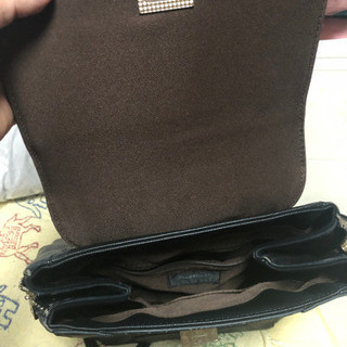 新品ですの画像