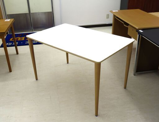 北海道/千歳市 美品!! ダイニングテーブル  ホワイト×ナチュラル 幅約120cm×奥行約75cm×高さ約70cm近郊配送/店頭でのお受渡し大歓迎