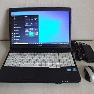 高速SSD120GB搭載　第二世代 Core i5 Fujitsu LIFEBOOK A561/CX　ノートパソコン　（3800）