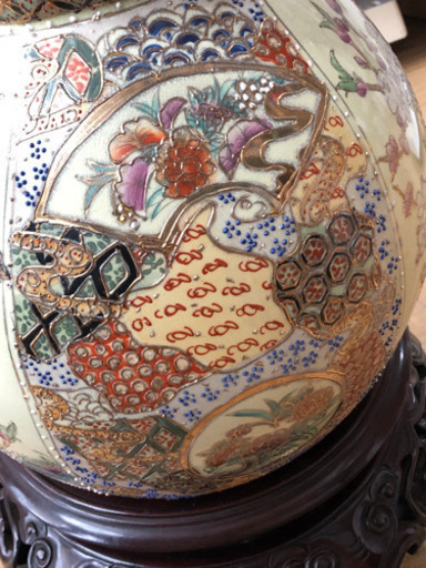 インテリア　飾り　壺　金彩　芸術　美術　オブジェ　現品限り