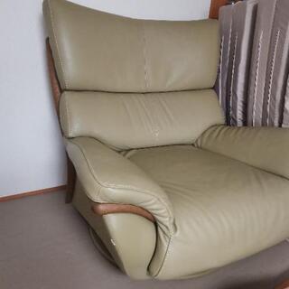 カリモク 本革ソファー(オットマン付き)の画像