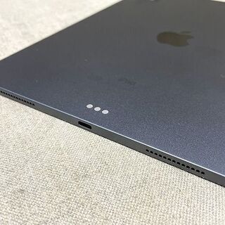 【苫小牧バナナ】美品☆Apple/アップル iPad Pro 11インチ 第2世代 Wi-Fiモデル 256GB MXDC2J/A スペースグレイ 付属有り♪の画像