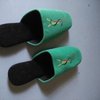 イヴサンローラン　スリッパ