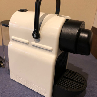 ネスプレッソコーヒーマシン　美品