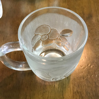 ビールジョッキ5つの画像