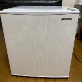一旦新規お問い合わせを停止致しますm(_ _)m 小型冷蔵庫　ミ...