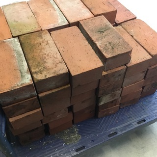 赤レンガ69個の画像