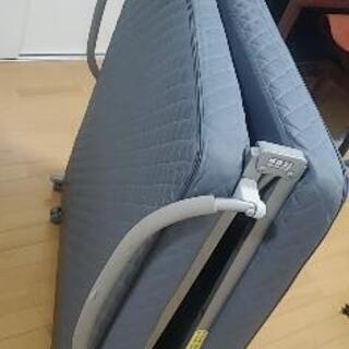 折りたたみベッド　ほぼ未使用