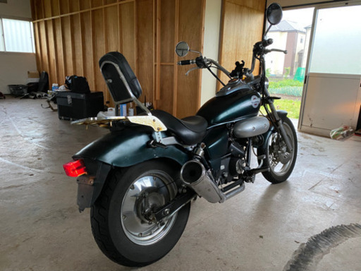 ホンダ　マグナ50　車　バイク