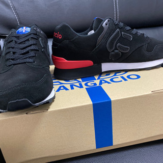 新品未使用Sangacio にゅ〜バランス スニーカー BLACK RED