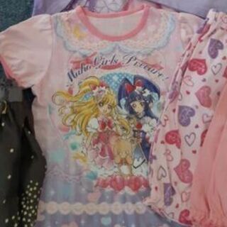 半袖パジャマ　半袖シャツ　ジーンズ　スカート　の画像