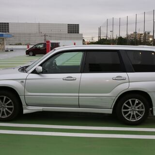スバル　フォレスター　クロススポーツ　車検４年１月まで