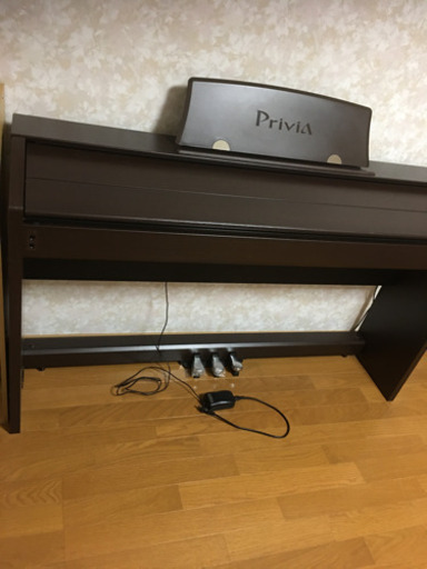 CASIO 電子ピアノ　'13年製
