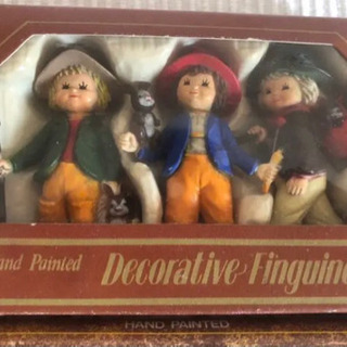 ガーデンオブジェ　OLD WORLD FIGURES 人形9体の画像