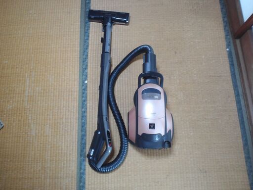 値下げ　SHARP サイクロン掃除機　EC-PX700