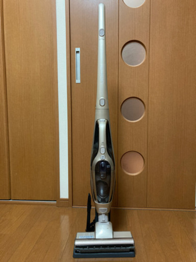 日立　コードレススティッククリーナー　掃除機
