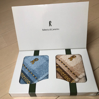 ✨新品✨　箱入り　ロベルタハンカチタオル　2枚セット