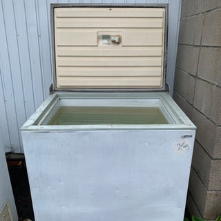 メダカの水槽など。処分費として2000円差し上げます。の画像