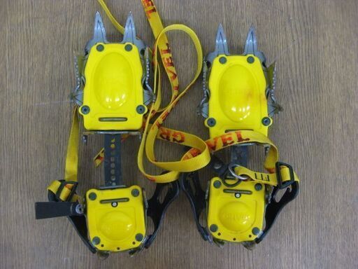 GRIVEL グリベル エアーテック 12本爪セミワンタッチアイゼン 収納ケース付き 登山・アウトドア用品 mountain dax 