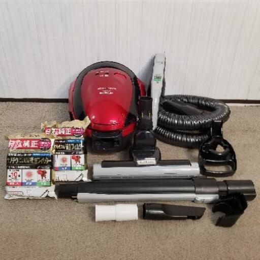 【美品】日立掃除機　かるパック CV-PD30\n2017年製品　新品紙パック6個付き\n
