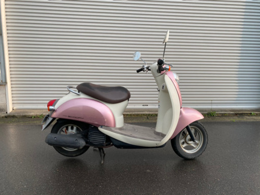 ホンダ　SCOOPY ピンク色　50cc 原付