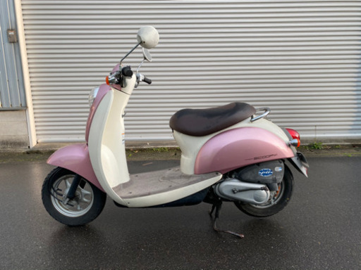 ホンダ　SCOOPY ピンク色　50cc 原付