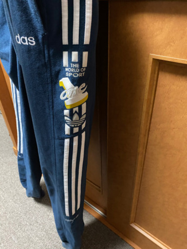 adidas スウェットパンツ