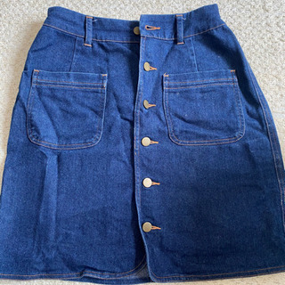 デニムスカート
