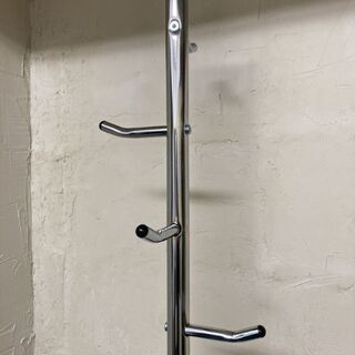 【あげます】ポールハンガーラック（シルバー）の画像