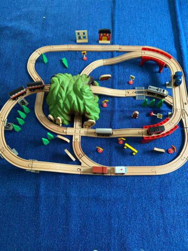 美品　電車　おもちゃ　木製