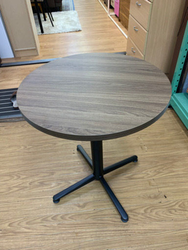 【リサイクルサービス八光　田上店　配達・設置OK】ダークブラウン　カフェテーブル 丸　600×H700 テーブル  木製