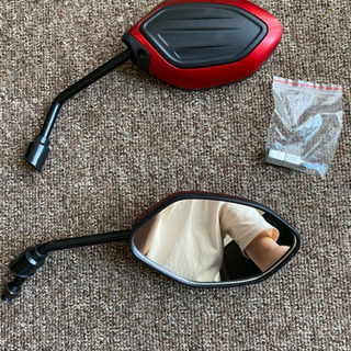 エアロミラーレッド左右　正10㍉　新品未使用品の画像