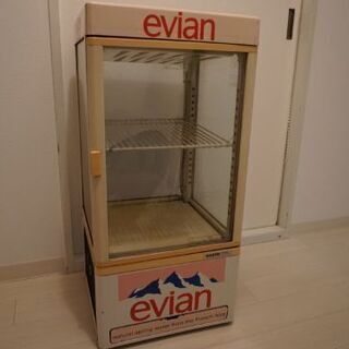 エビアン ショーケース 本体のみ の画像