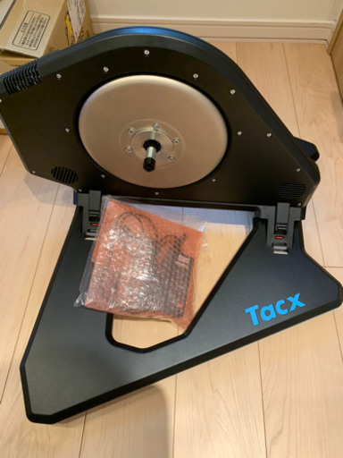 Tacx NEO2 新品(3ヶ月保証)