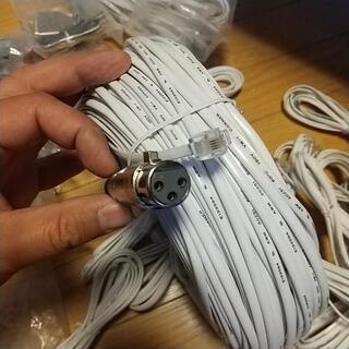 電話の線とか？の画像