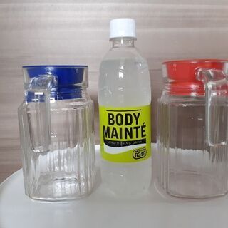 フランス製　0.5Lピッチャー赤の画像
