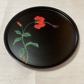 琉球漆のお盆（未使用品）（あげます）		