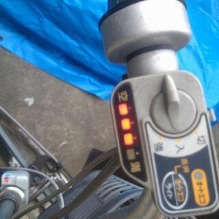 取引決まりました　電動自転車　後輪パンク　状態悪いの画像