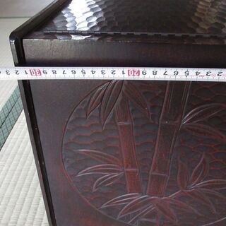 レトロな化粧台の画像