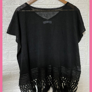 レディース　ファッション　トップス　フリンジ　半袖　Tシャツ　シャツ　春夏　在宅　仕事　部屋着　旅行　プレゼント　ママ　新古品　人気の画像